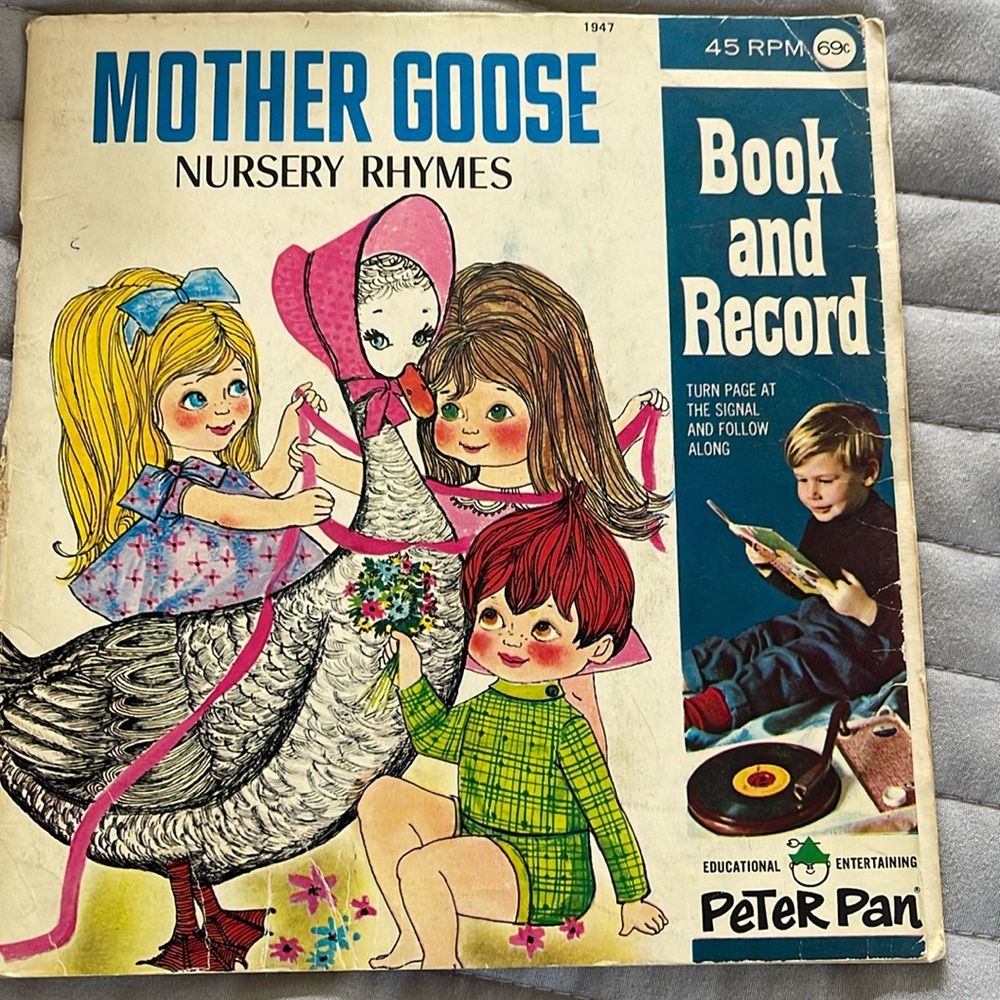 - 💿🎶 Vintage 1970’s Book And Record - Mother Goose Nursery Rhymes - Read Along